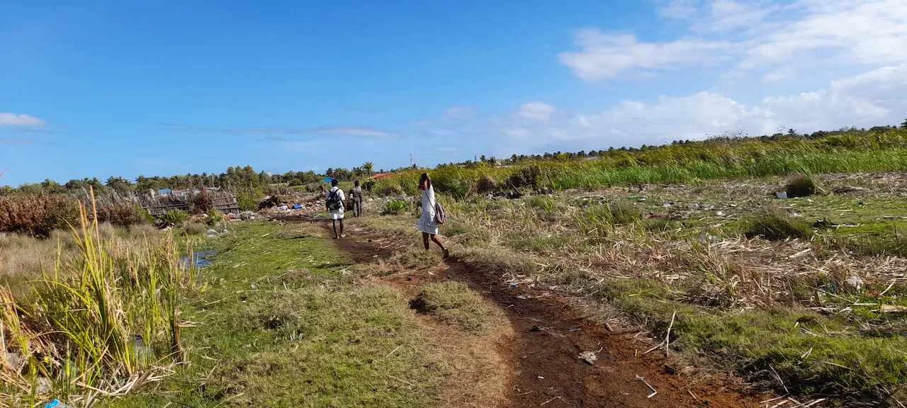 Bedürftige Menschen aus Madagaskar von Projektentwickler für Gebäude von grüner Energie