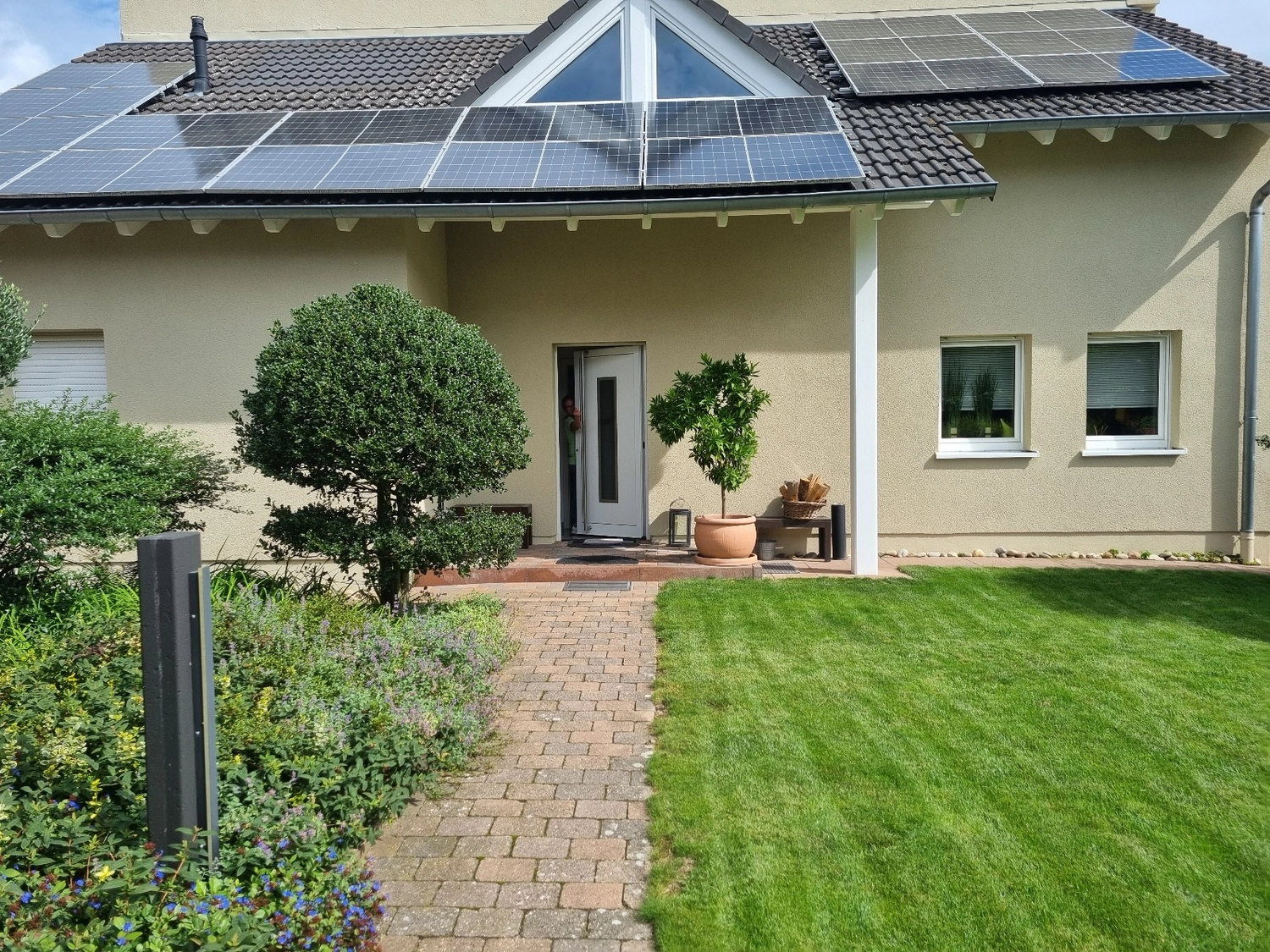 Wärmepumpen von Projektentwickler für Gebäude von grüner Energie